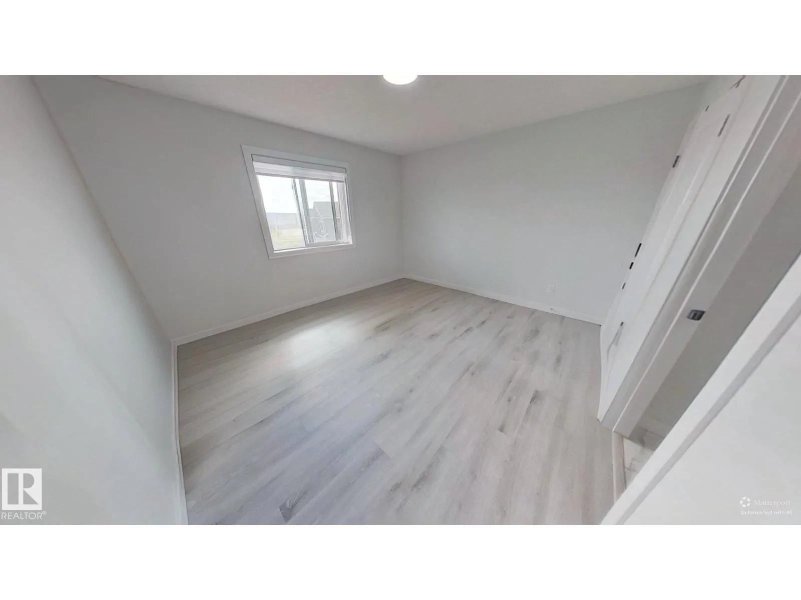 4509 170A AV NW