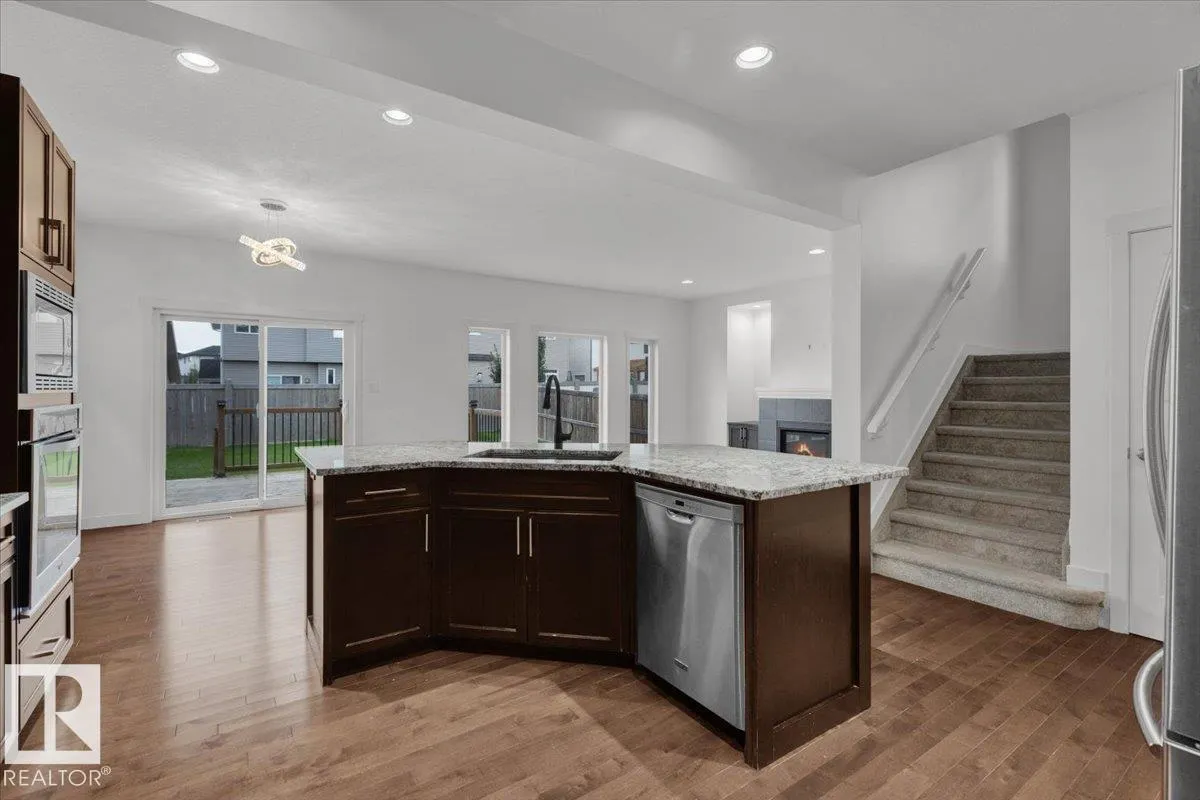 20517 98A AV NW