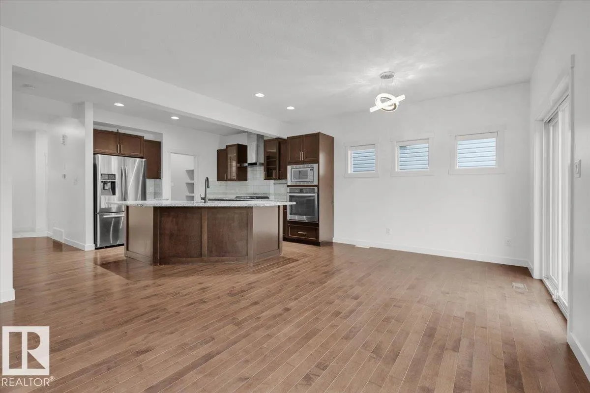 20517 98A AV NW