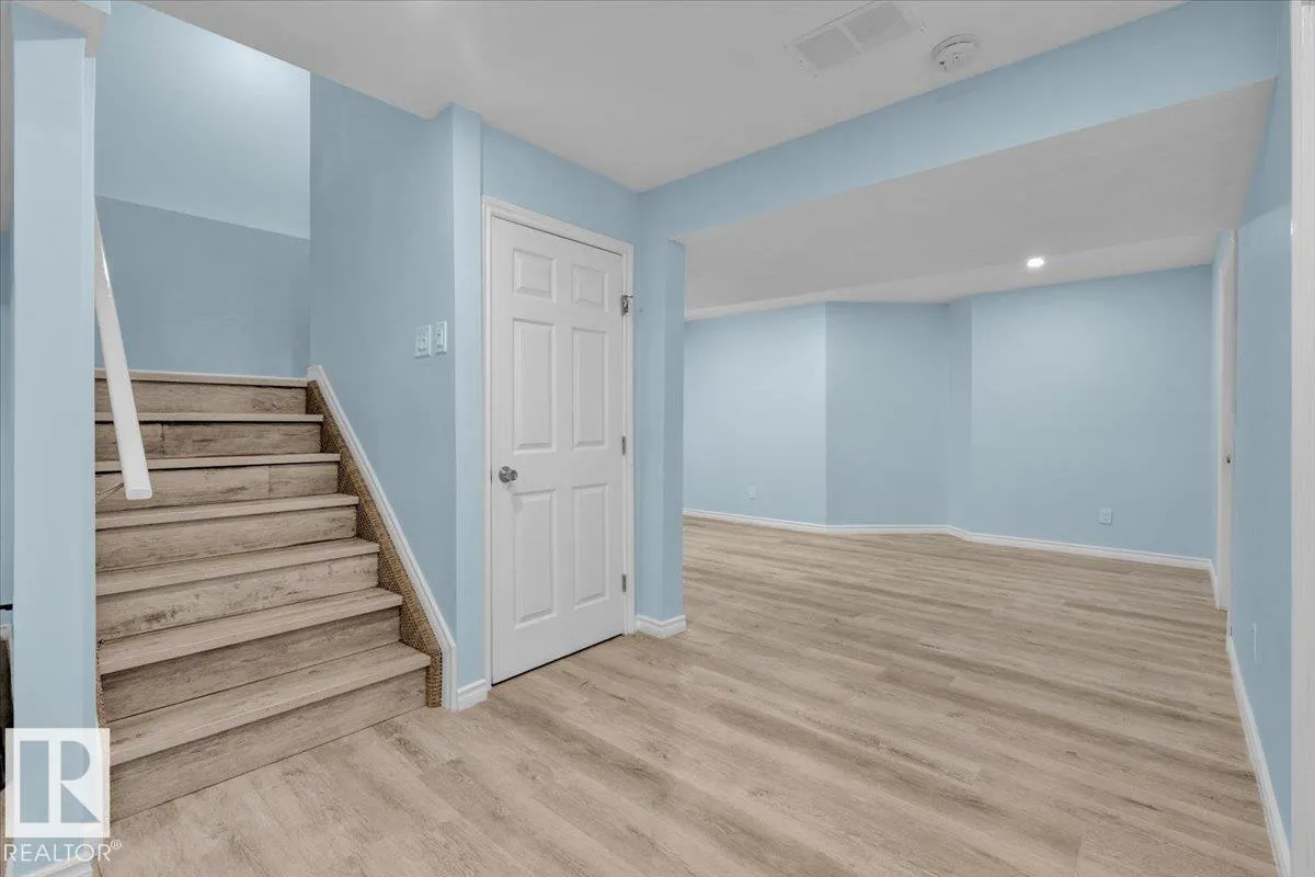 20517 98A AV NW