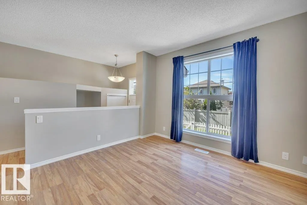 #73 5604 199 ST NW