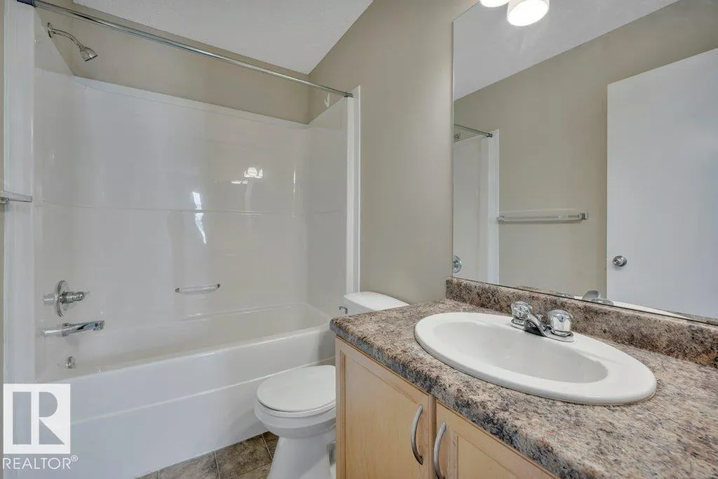 #73 5604 199 ST NW