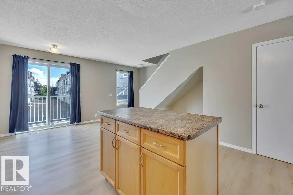 #73 5604 199 ST NW