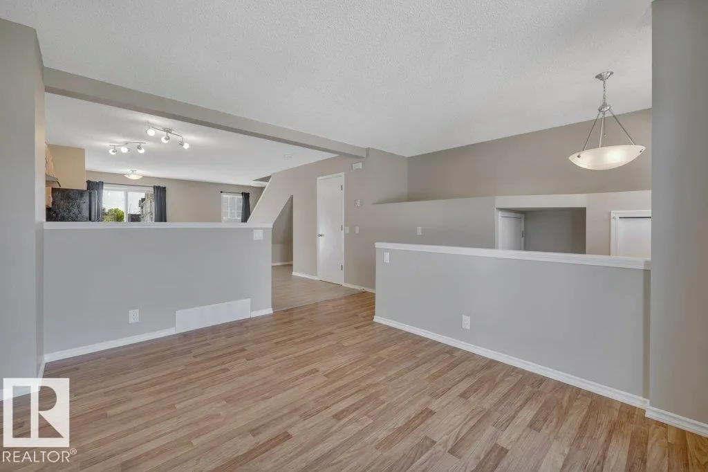 #73 5604 199 ST NW