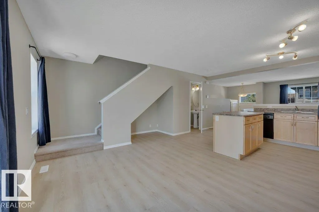 #73 5604 199 ST NW