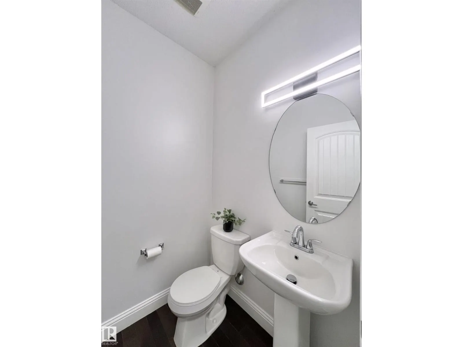 11528 16 AV SW
