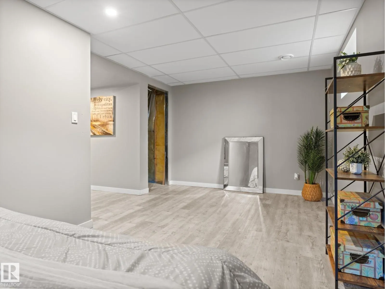 10311 87A ST