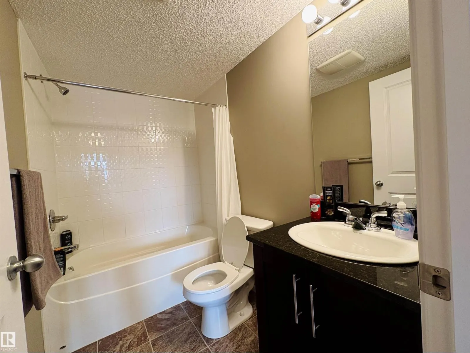 #409 5370 CHAPPELLE RD SW