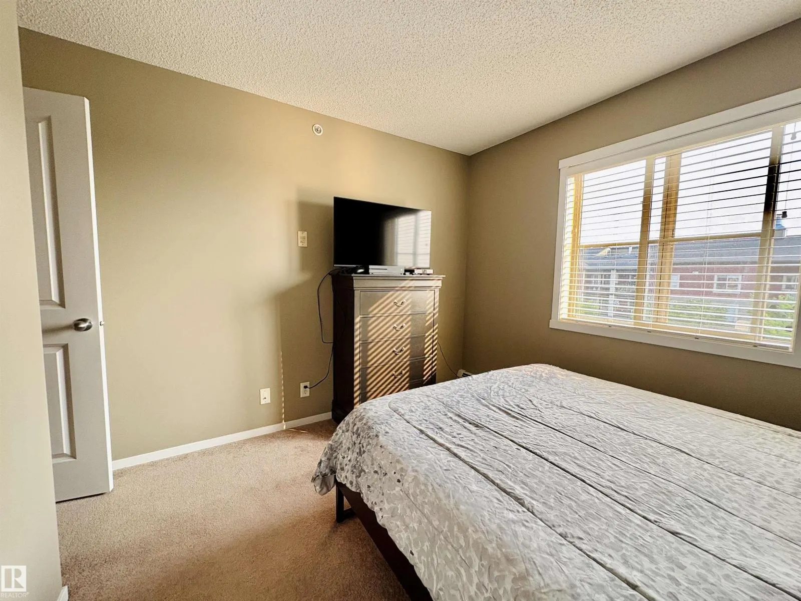#409 5370 CHAPPELLE RD SW