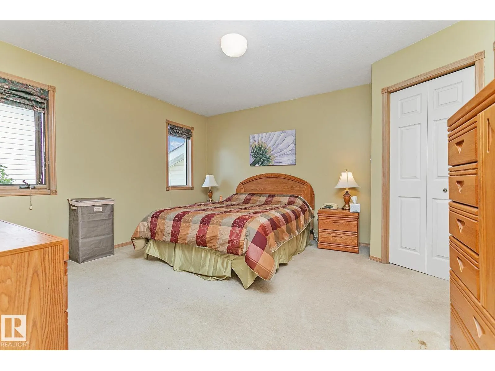 44 CHARLTON RD