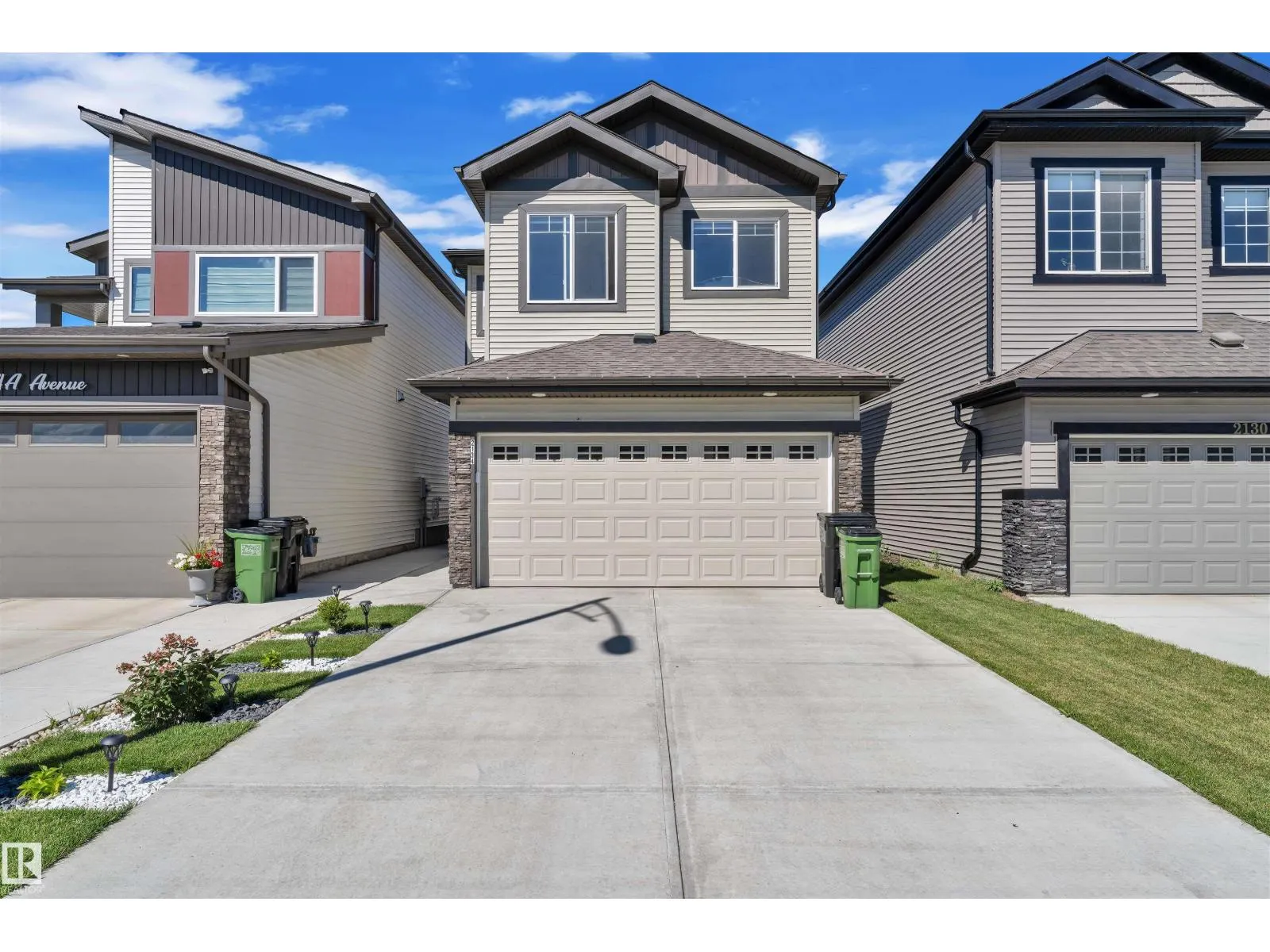 2134 14A AV NW