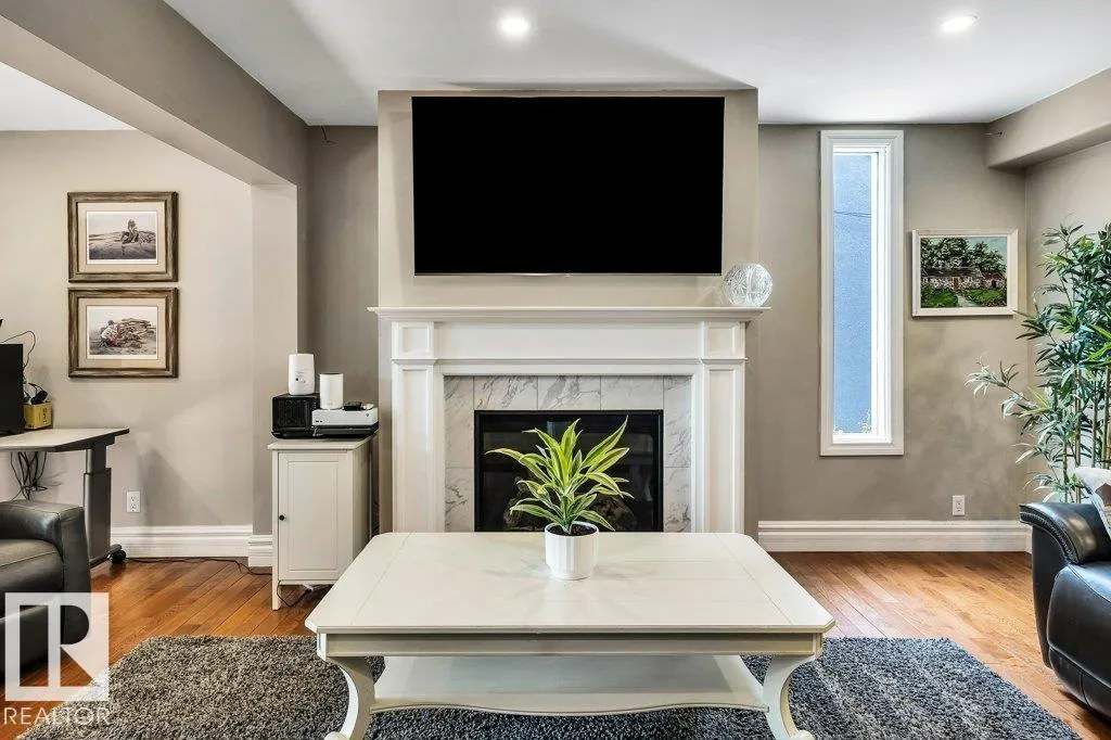 13824 110A AV NW NW