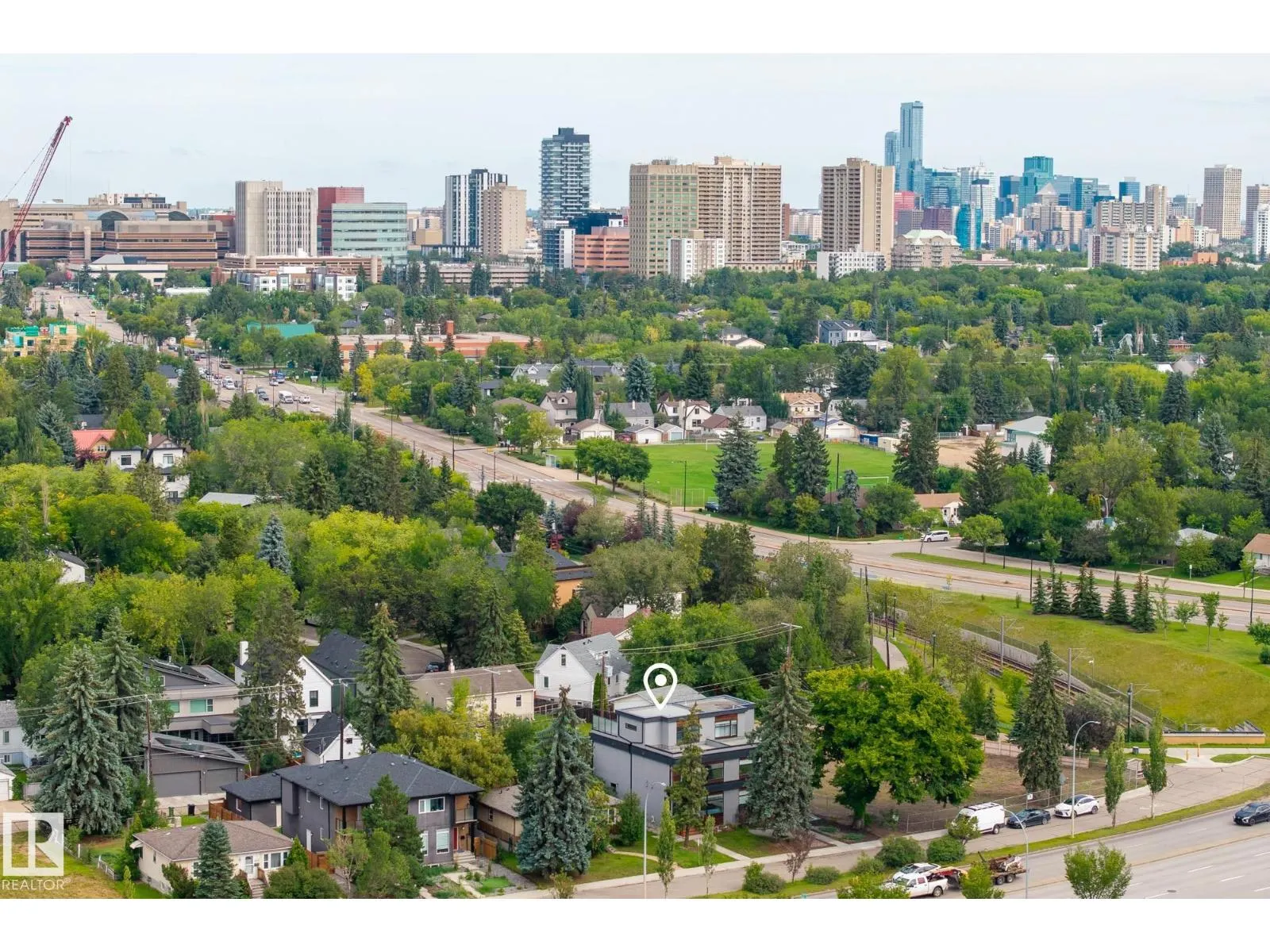 11426 71 AV NW