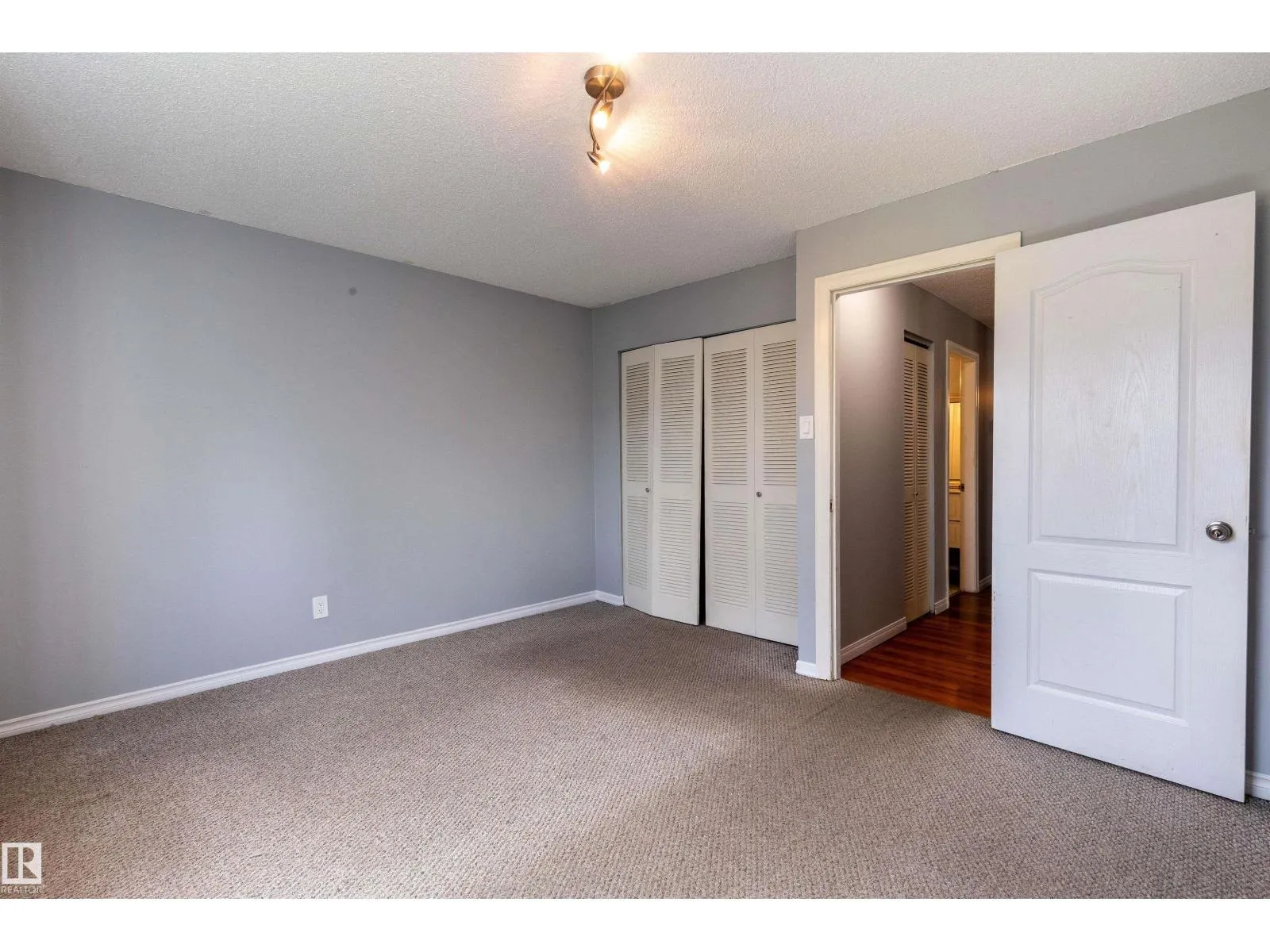 #202 10740 105 ST NW