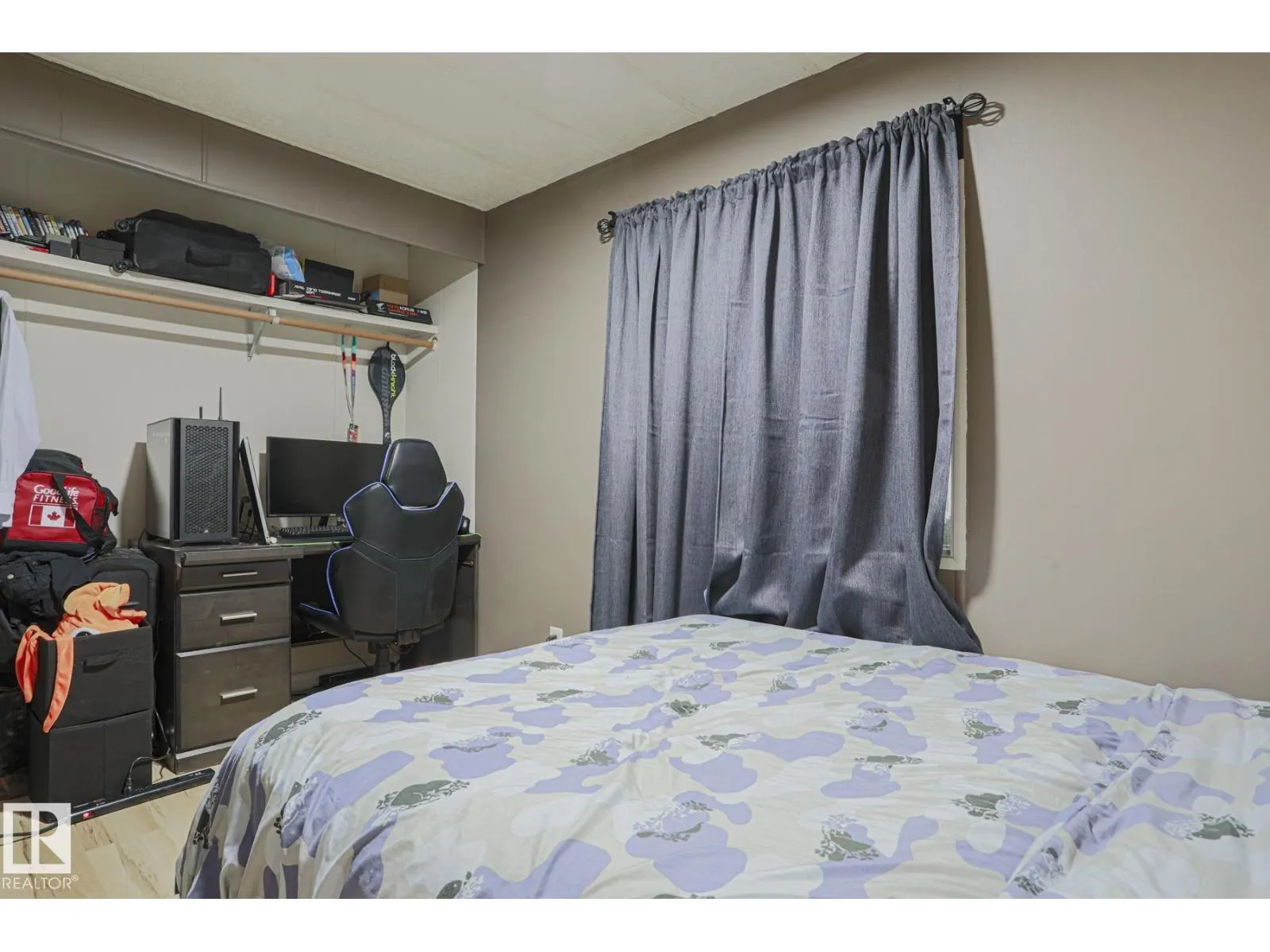 1943 West Royal WY NW NW