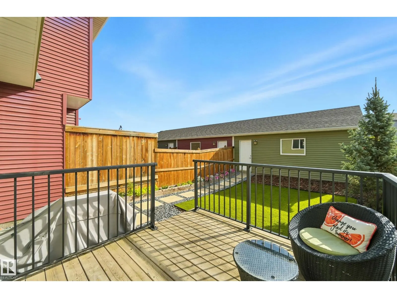 2677 MAPLE WY NW