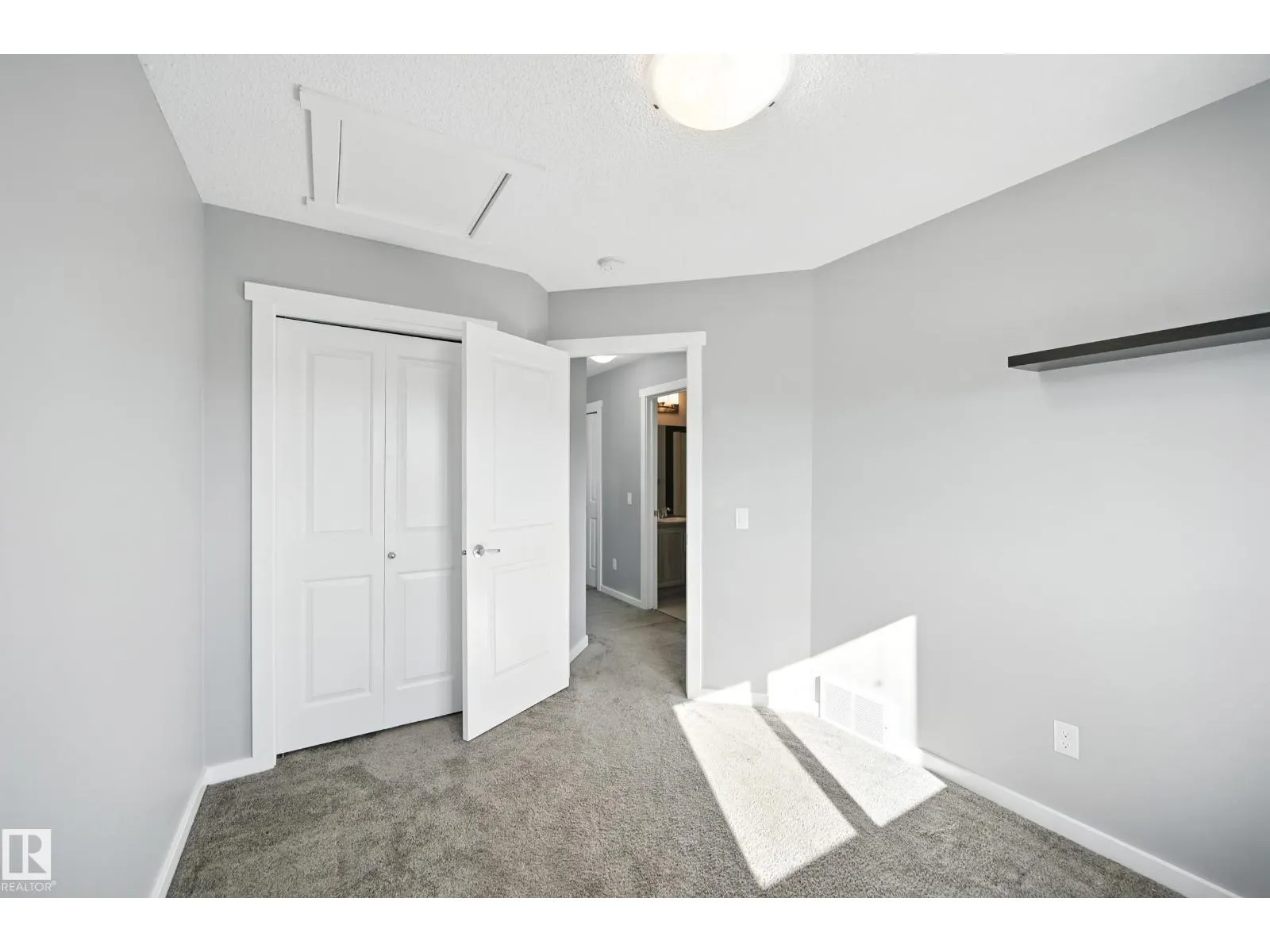 2677 MAPLE WY NW