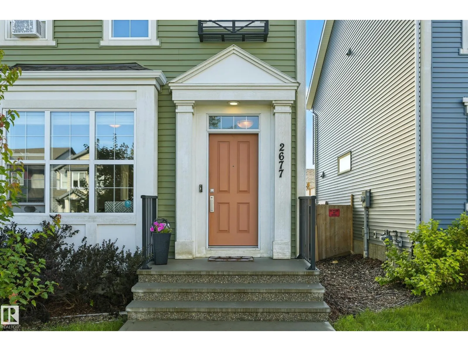 2677 MAPLE WY NW
