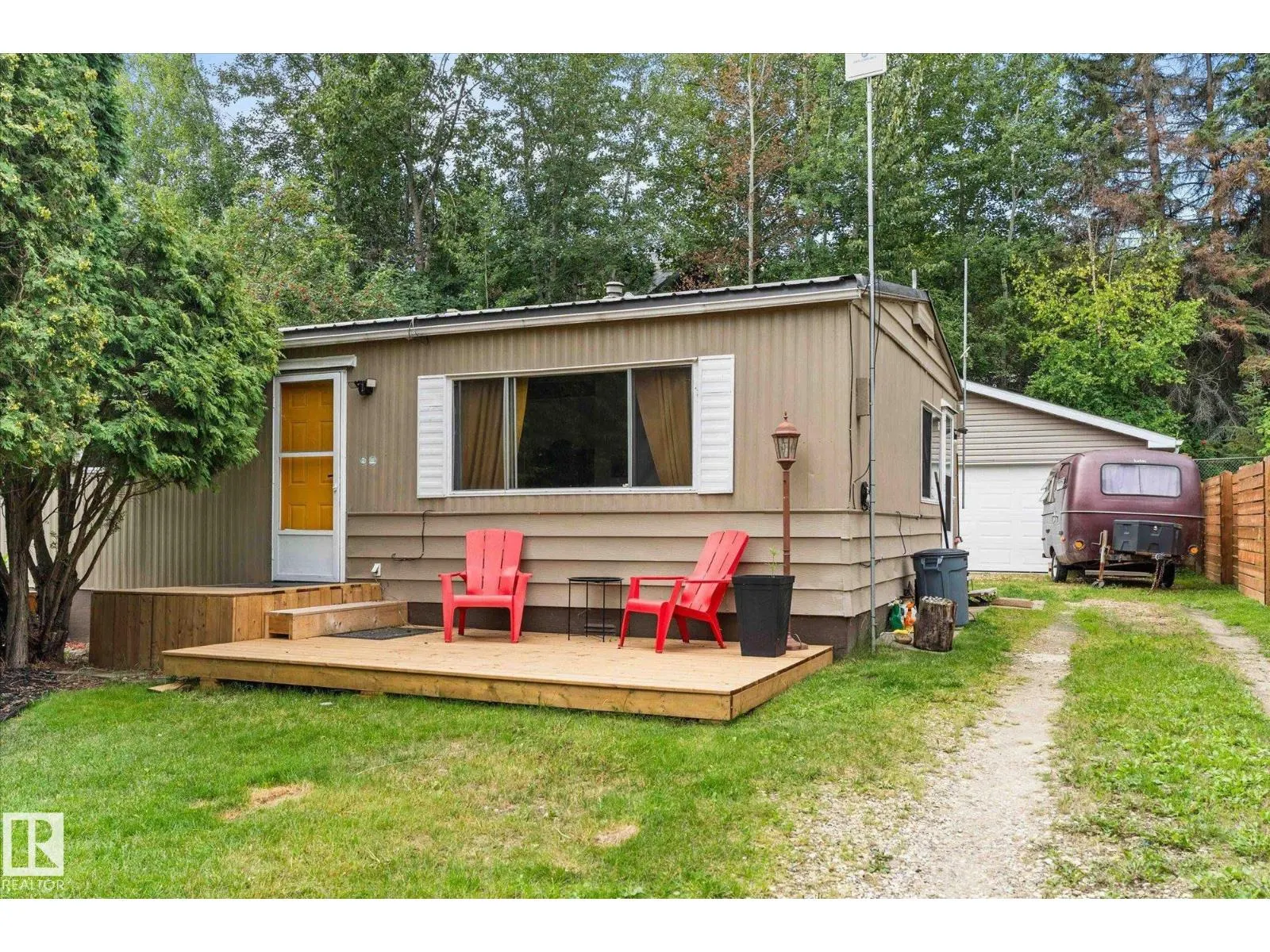 #105 53129 RGE ROAD 14