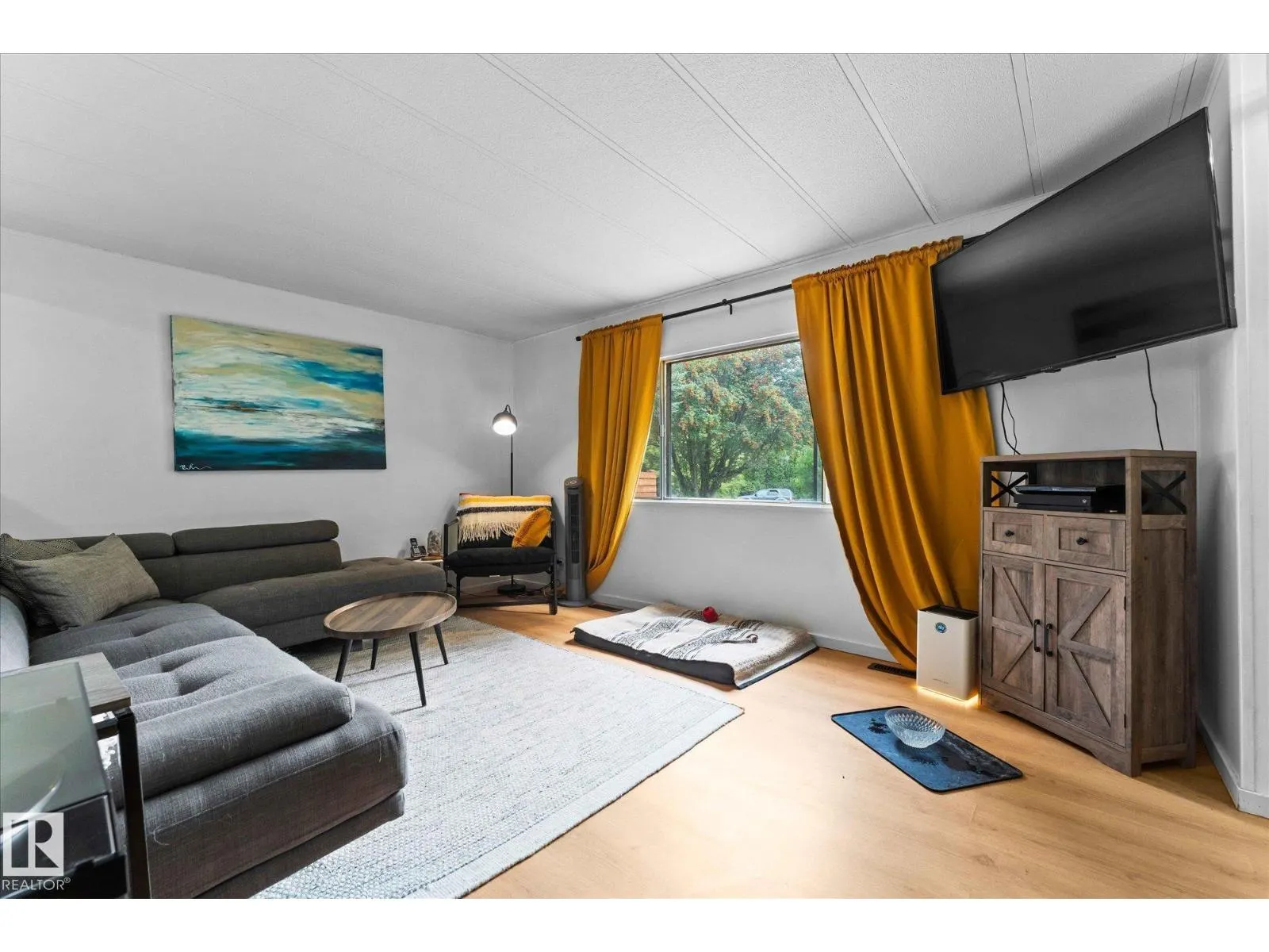 #105 53129 RGE ROAD 14