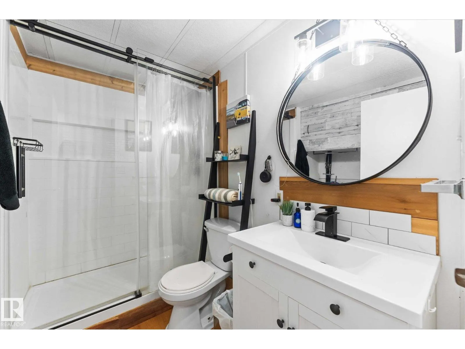 #105 53129 RGE ROAD 14
