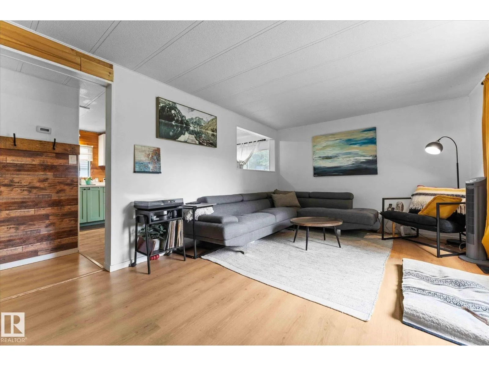 #105 53129 RGE ROAD 14