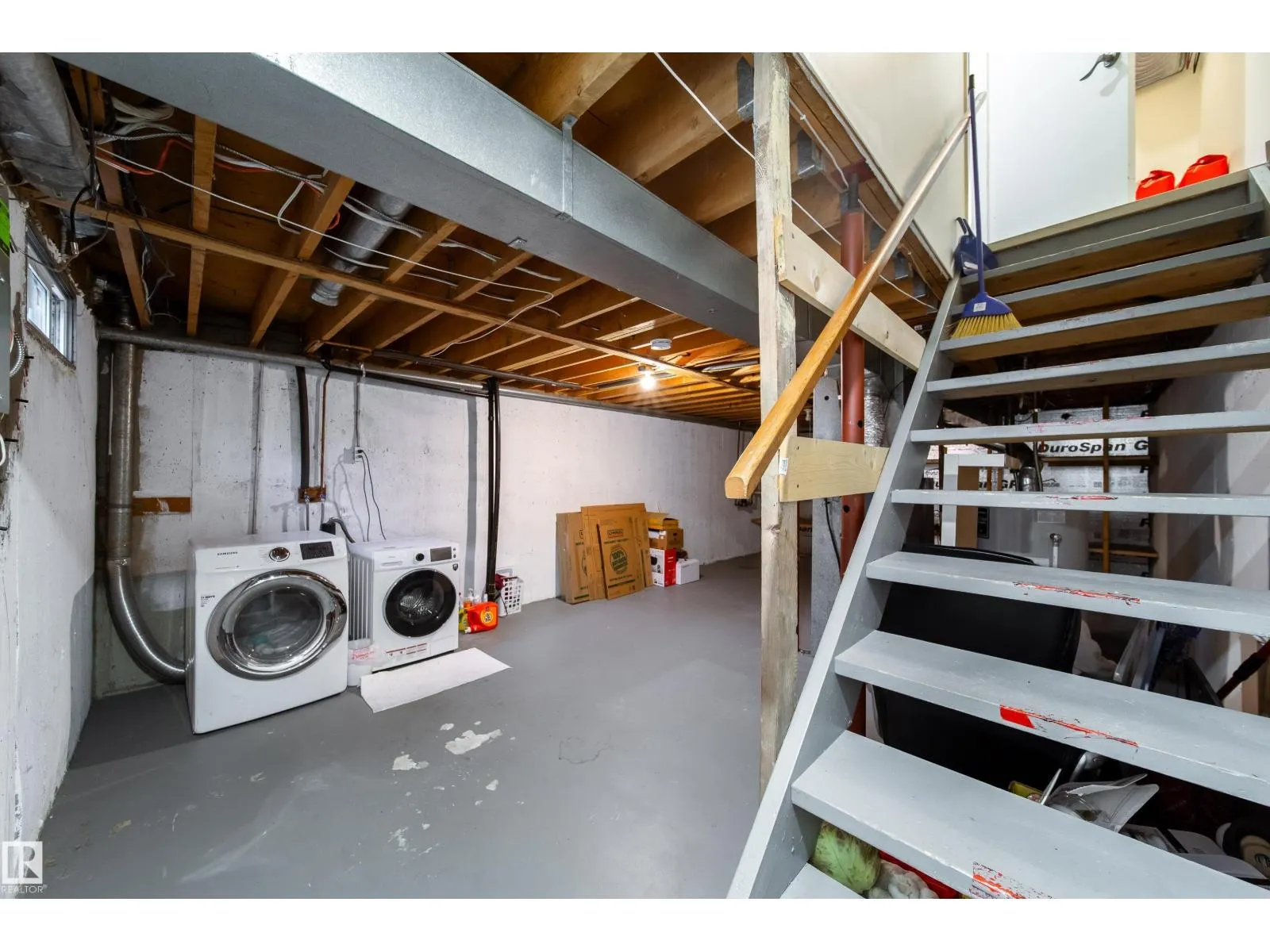 5622 148st ST NW NW
