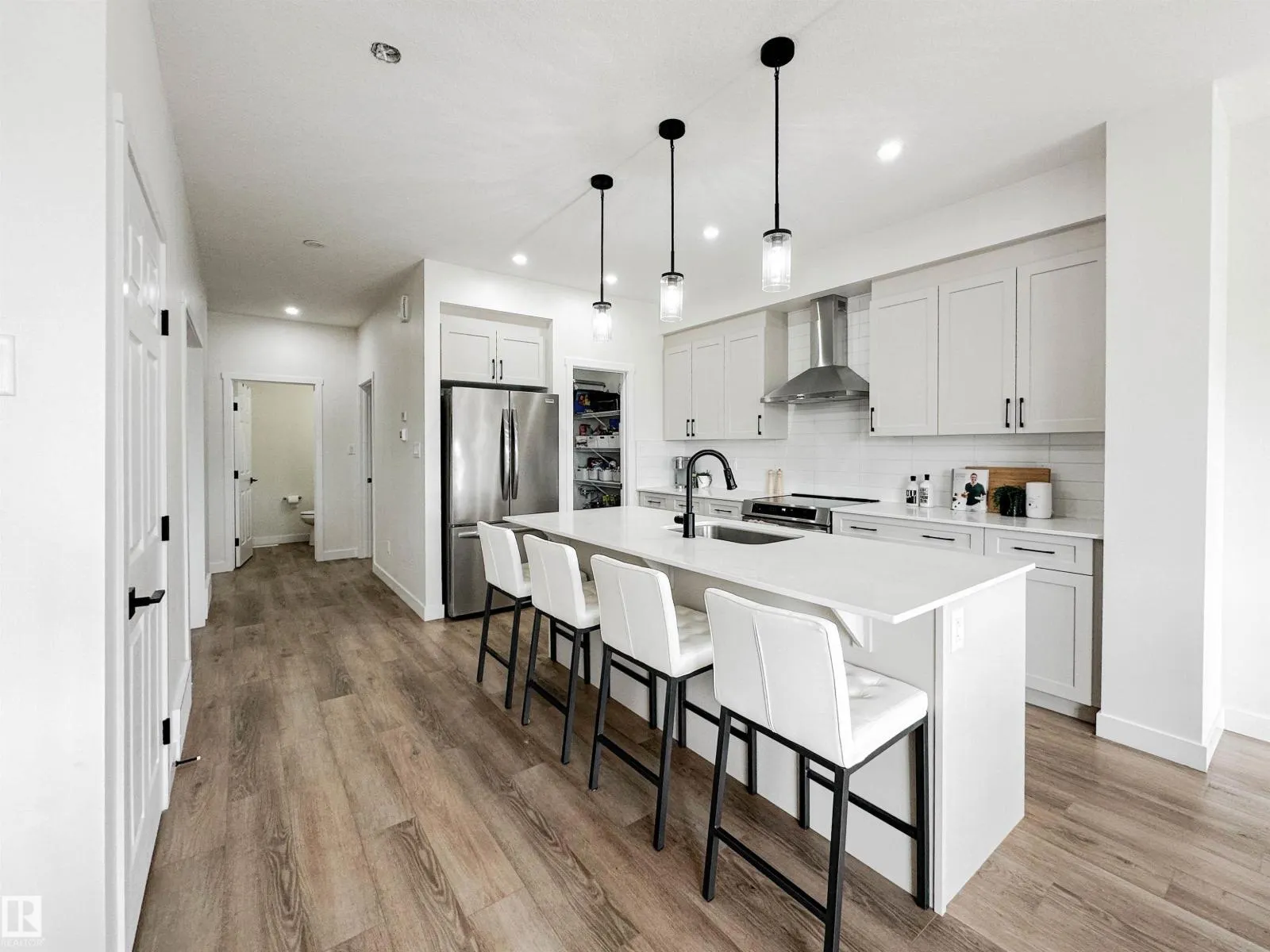 13007 213 ST NW
