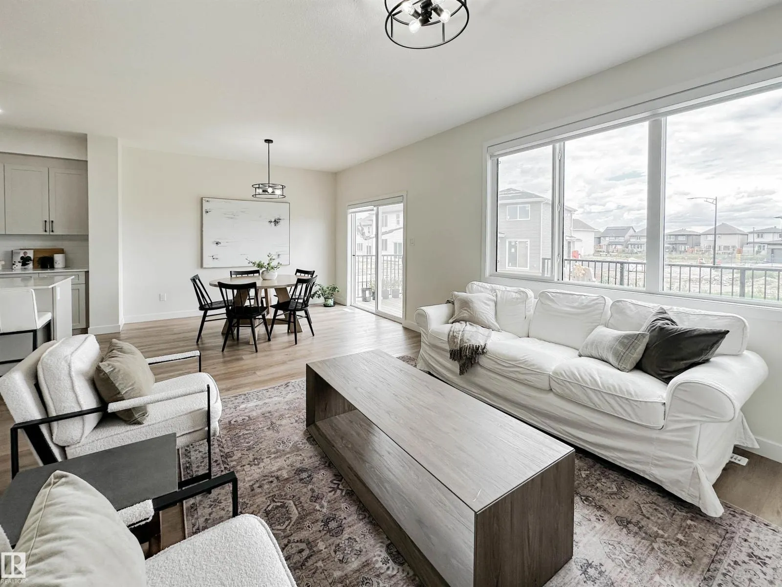 13007 213 ST NW