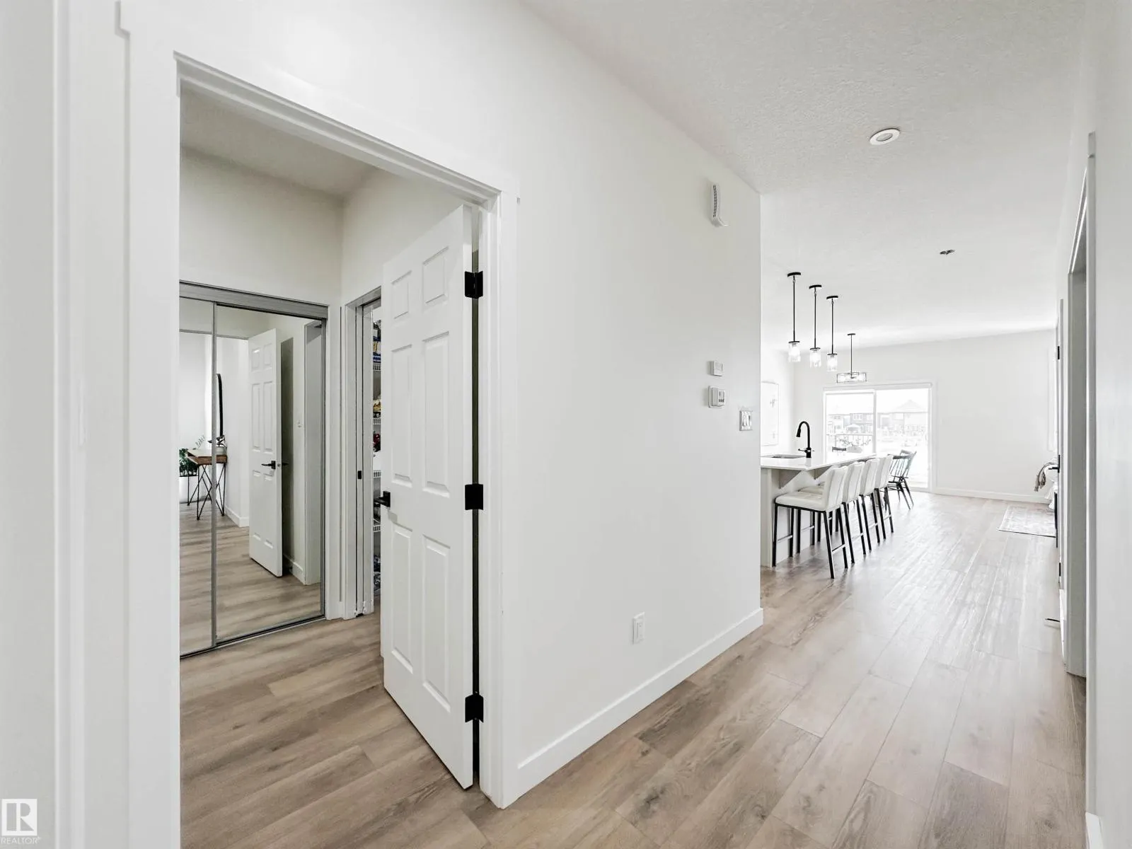 13007 213 ST NW