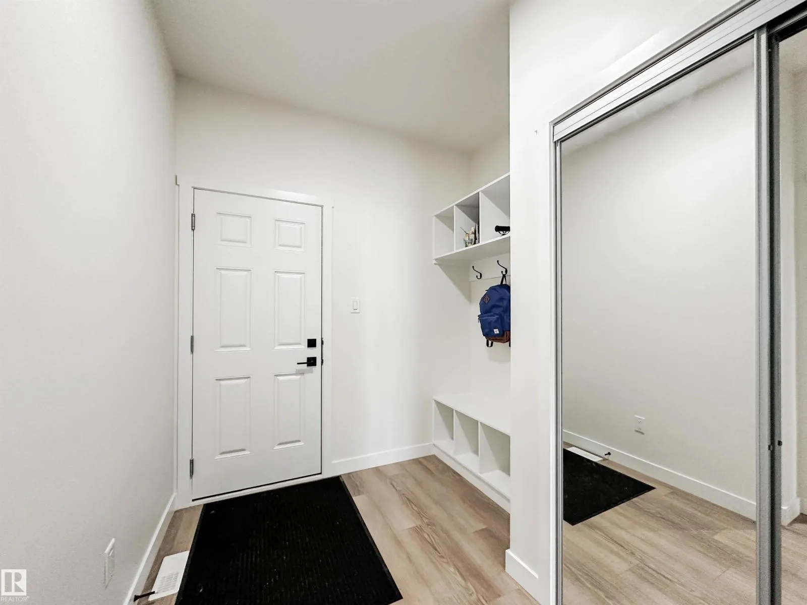 13007 213 ST NW