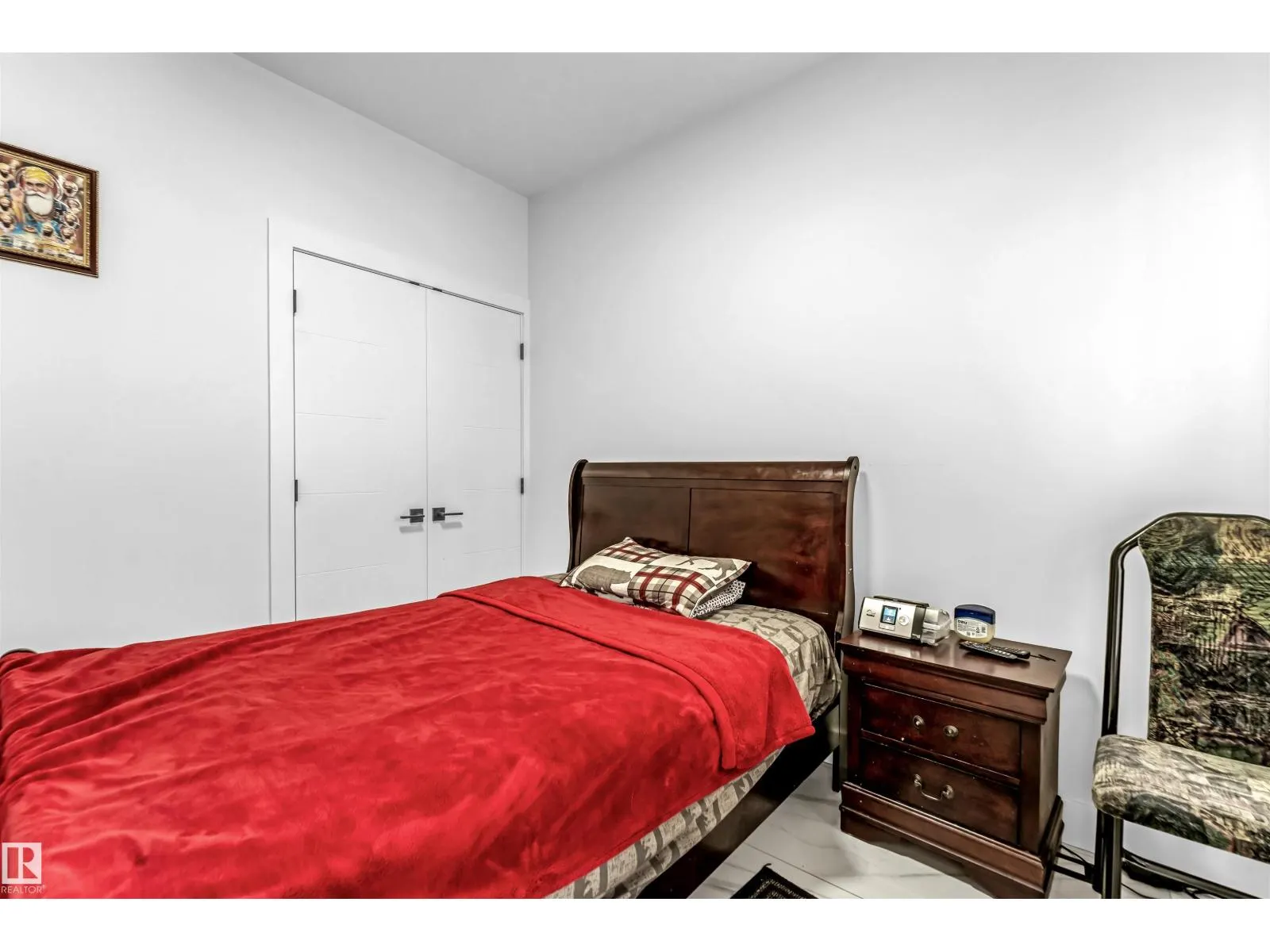 15518 13A AV SW