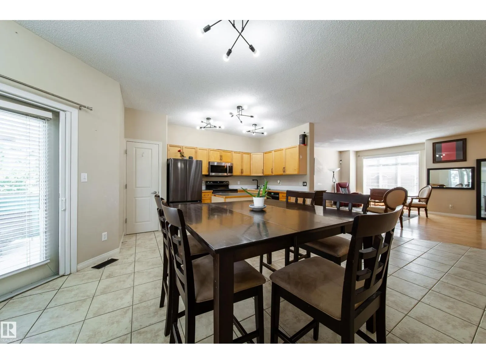 #1 8403 164 AV NW
