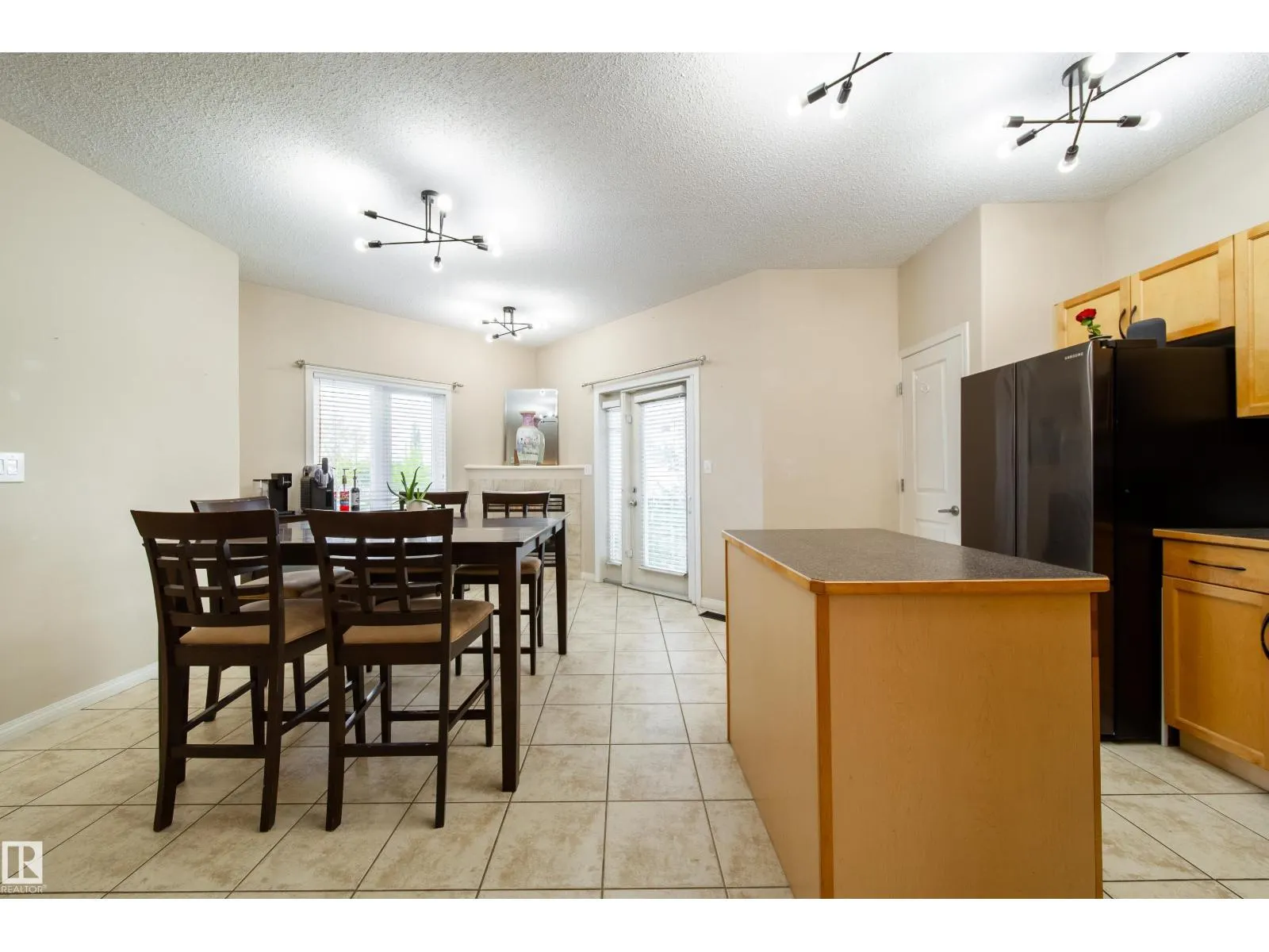 #1 8403 164 AV NW