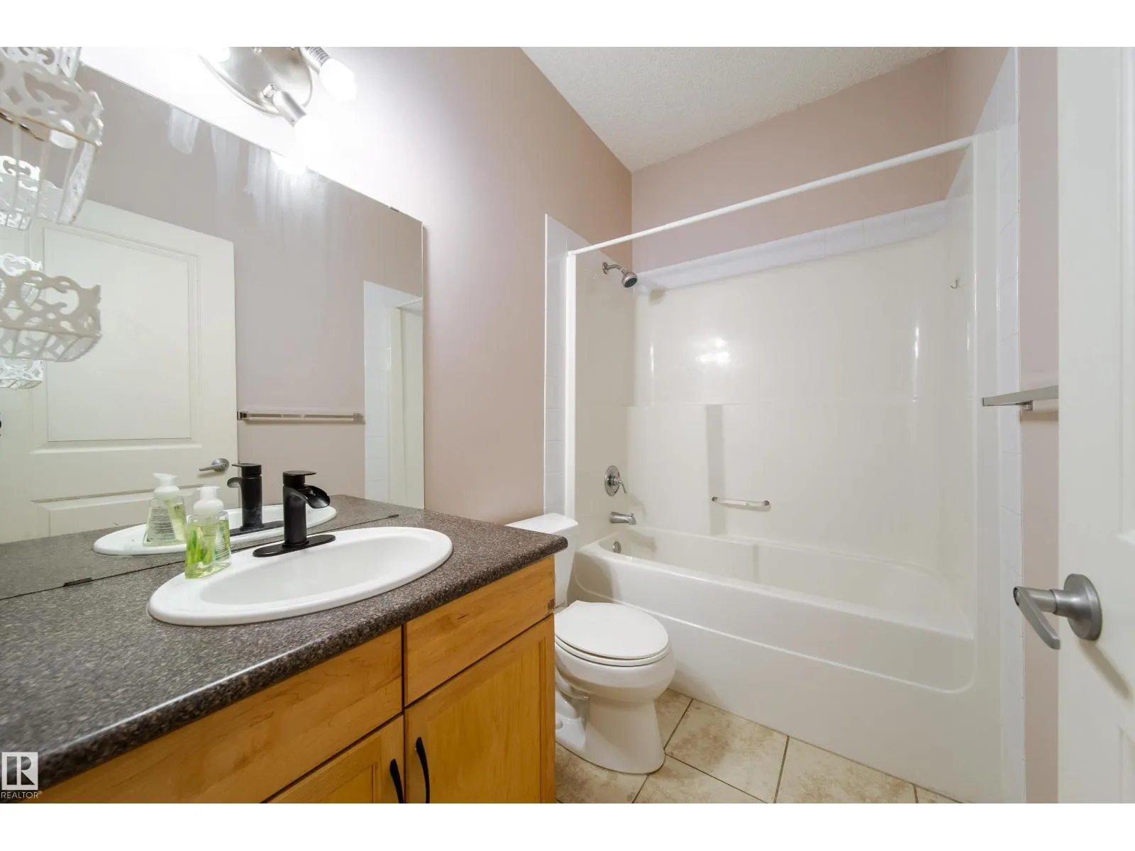 #1 8403 164 AV NW