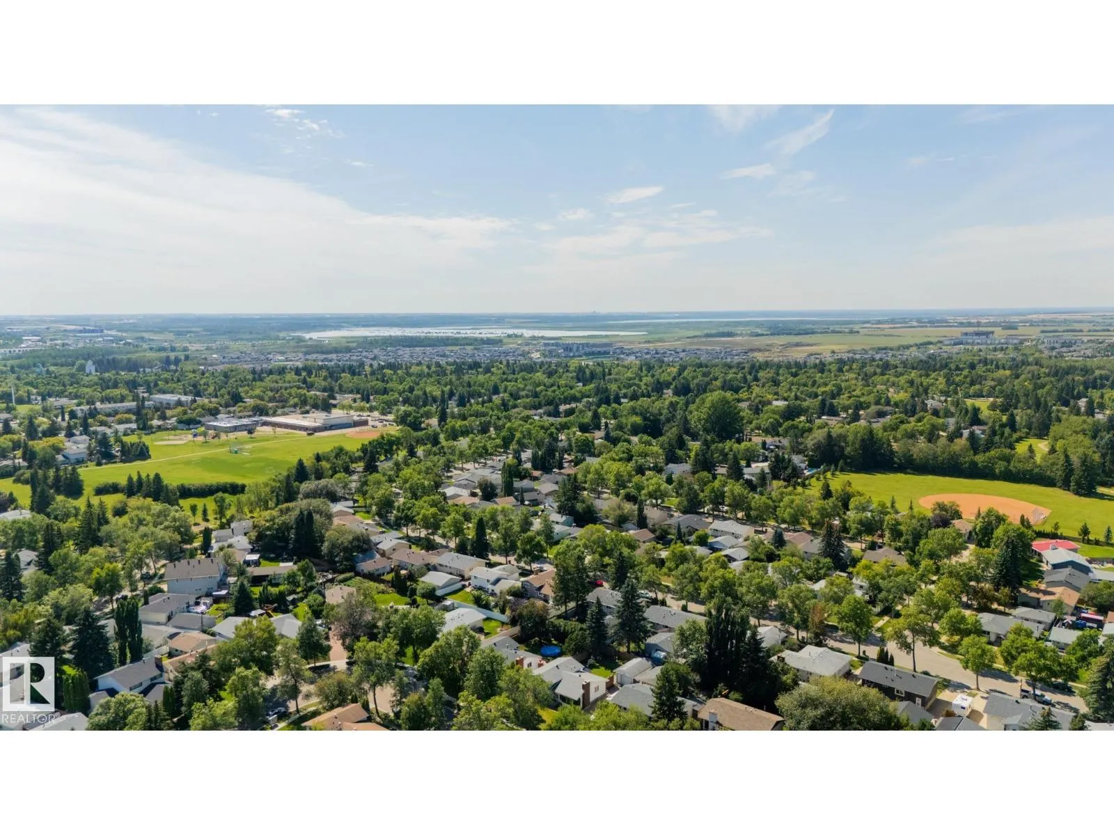 16 LAROSE DR