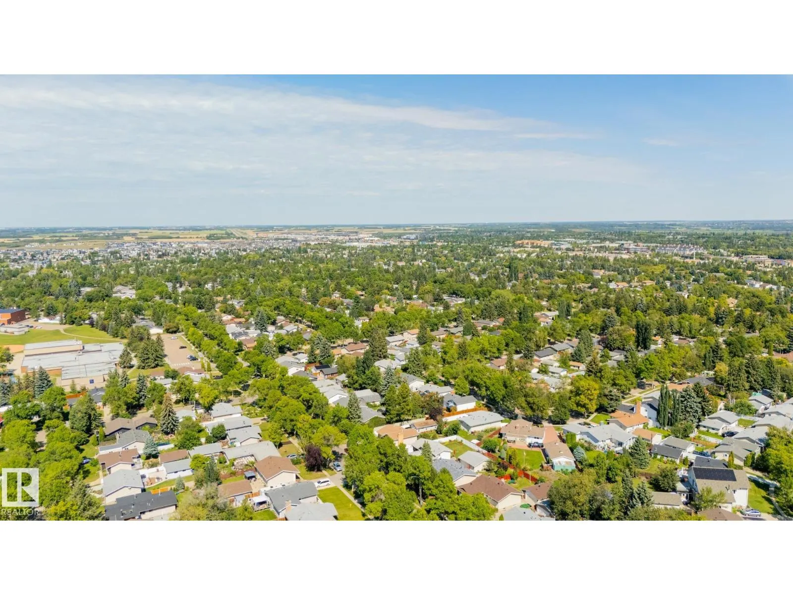 16 LAROSE DR