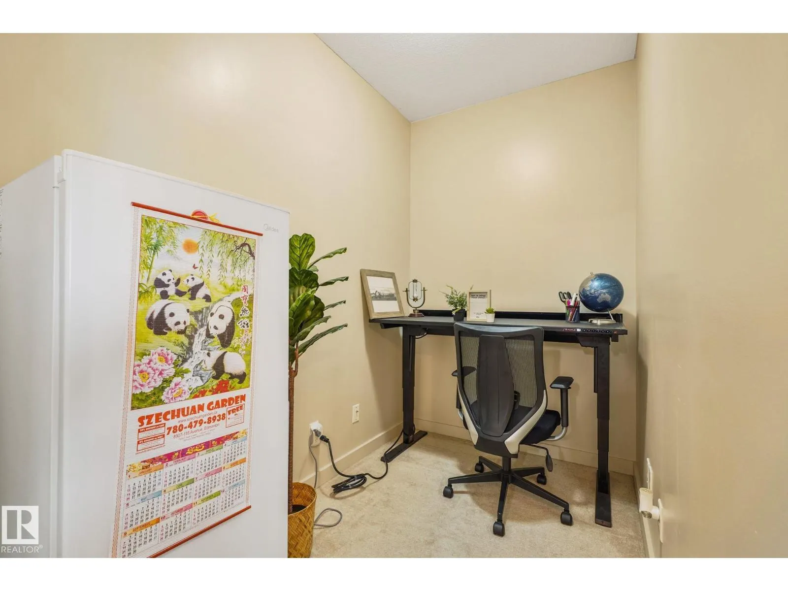 #316 304 Ambleside LI SW