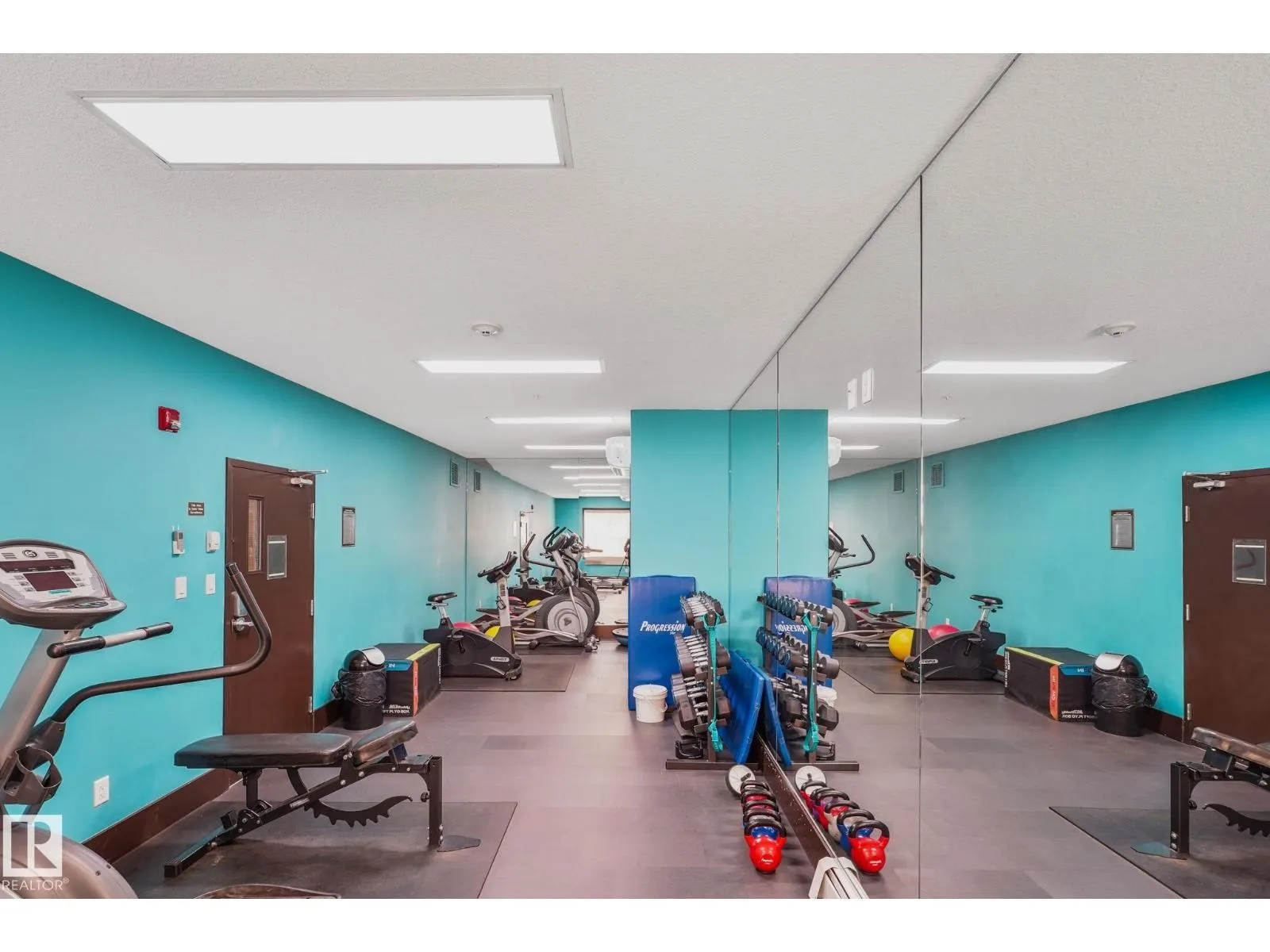#316 304 Ambleside LI SW