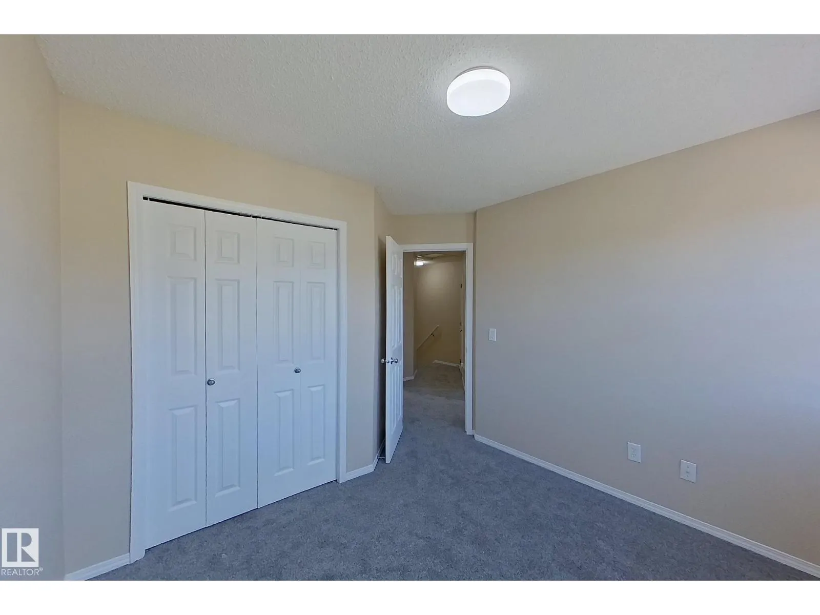 #4 16777 91 ST NW