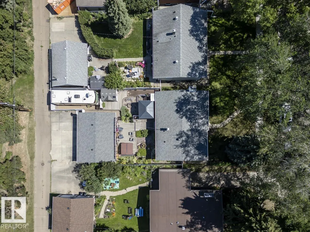 6716 101A AV NW