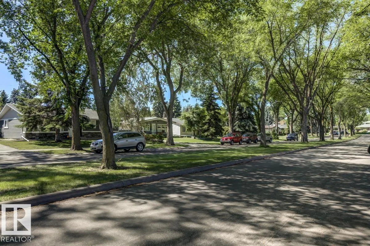 6716 101A AV NW