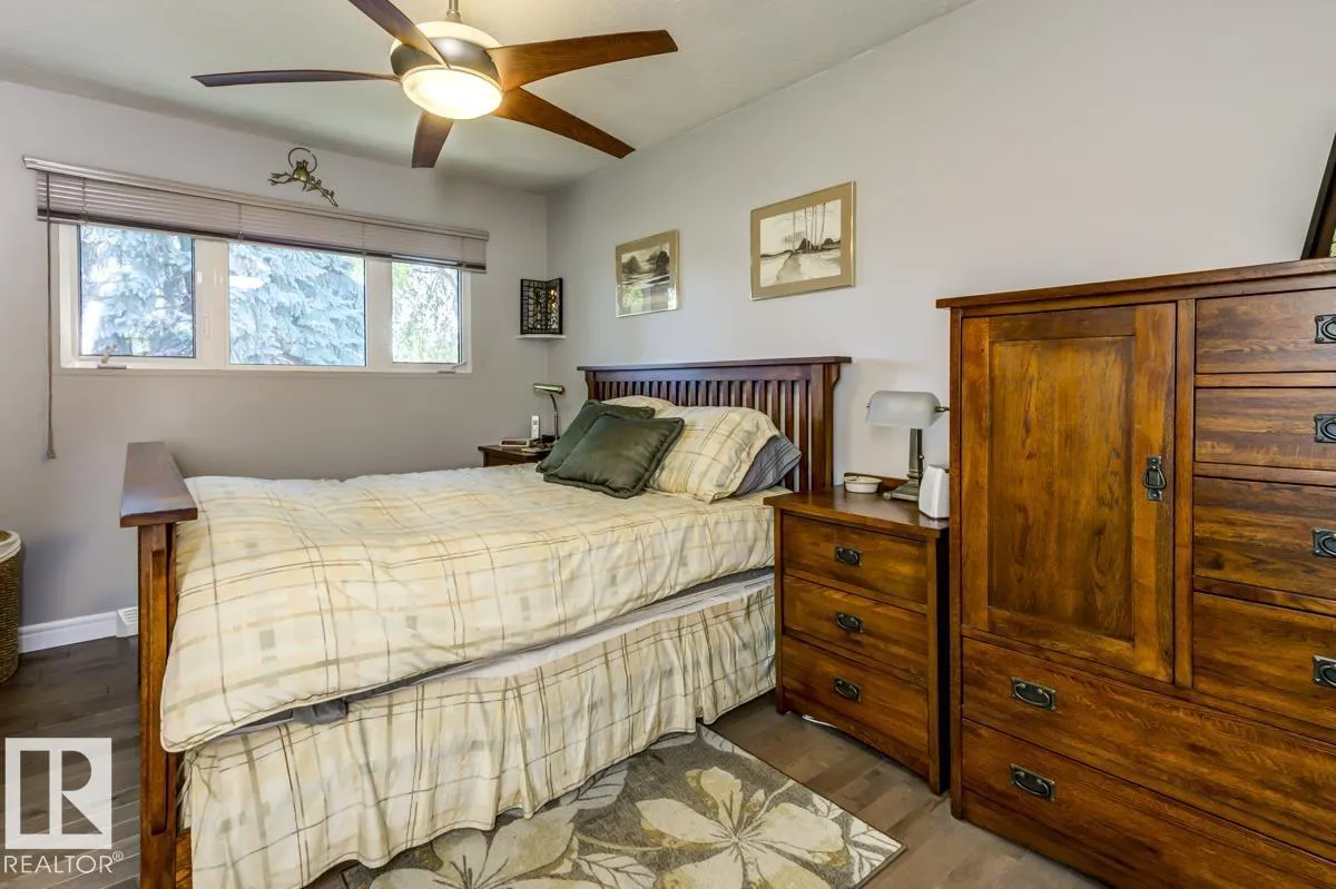 6716 101A AV NW