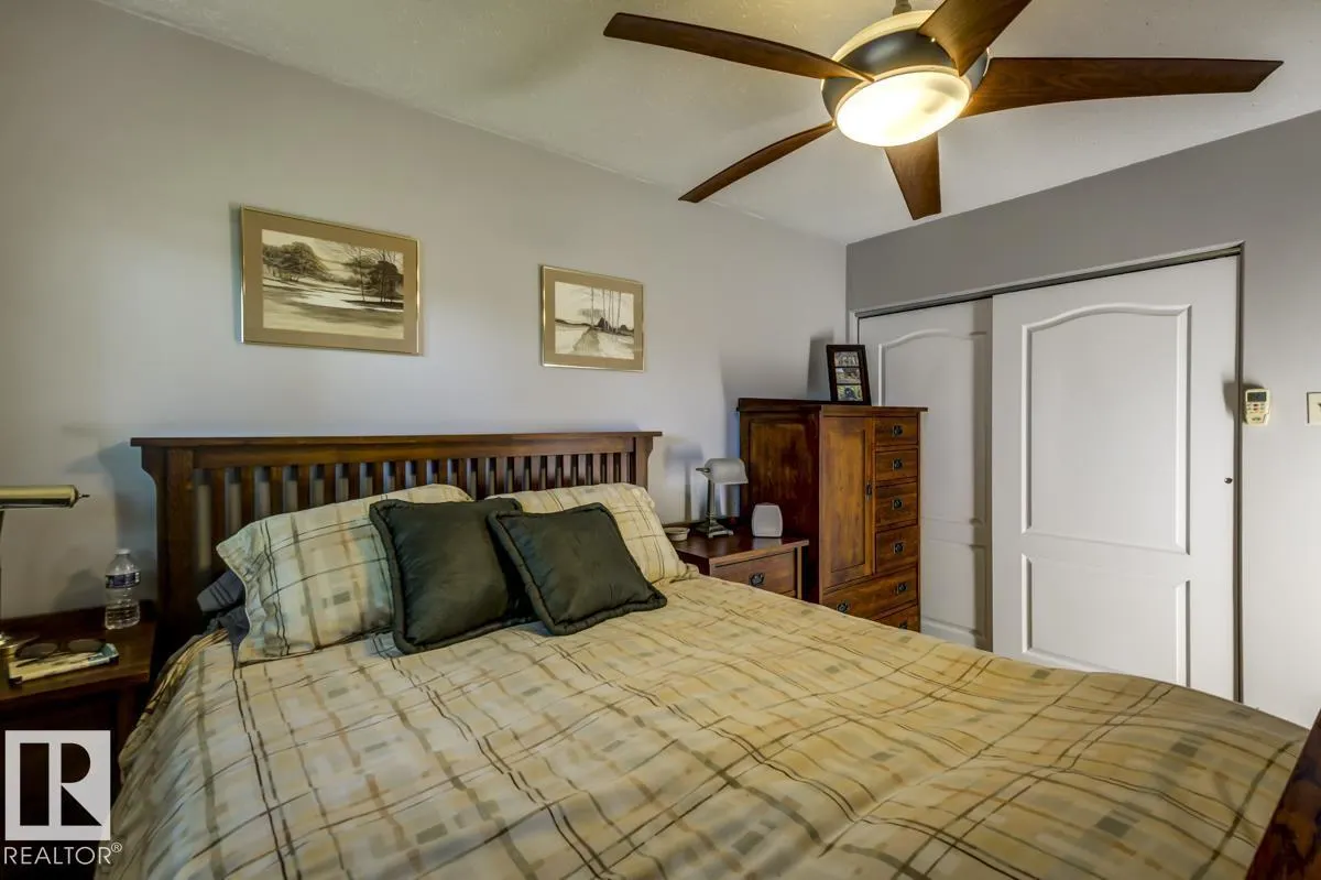 6716 101A AV NW