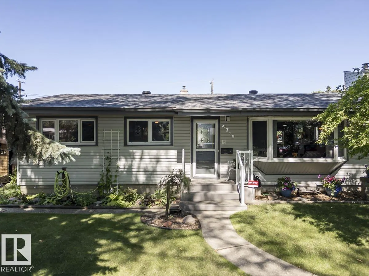 6716 101A AV NW