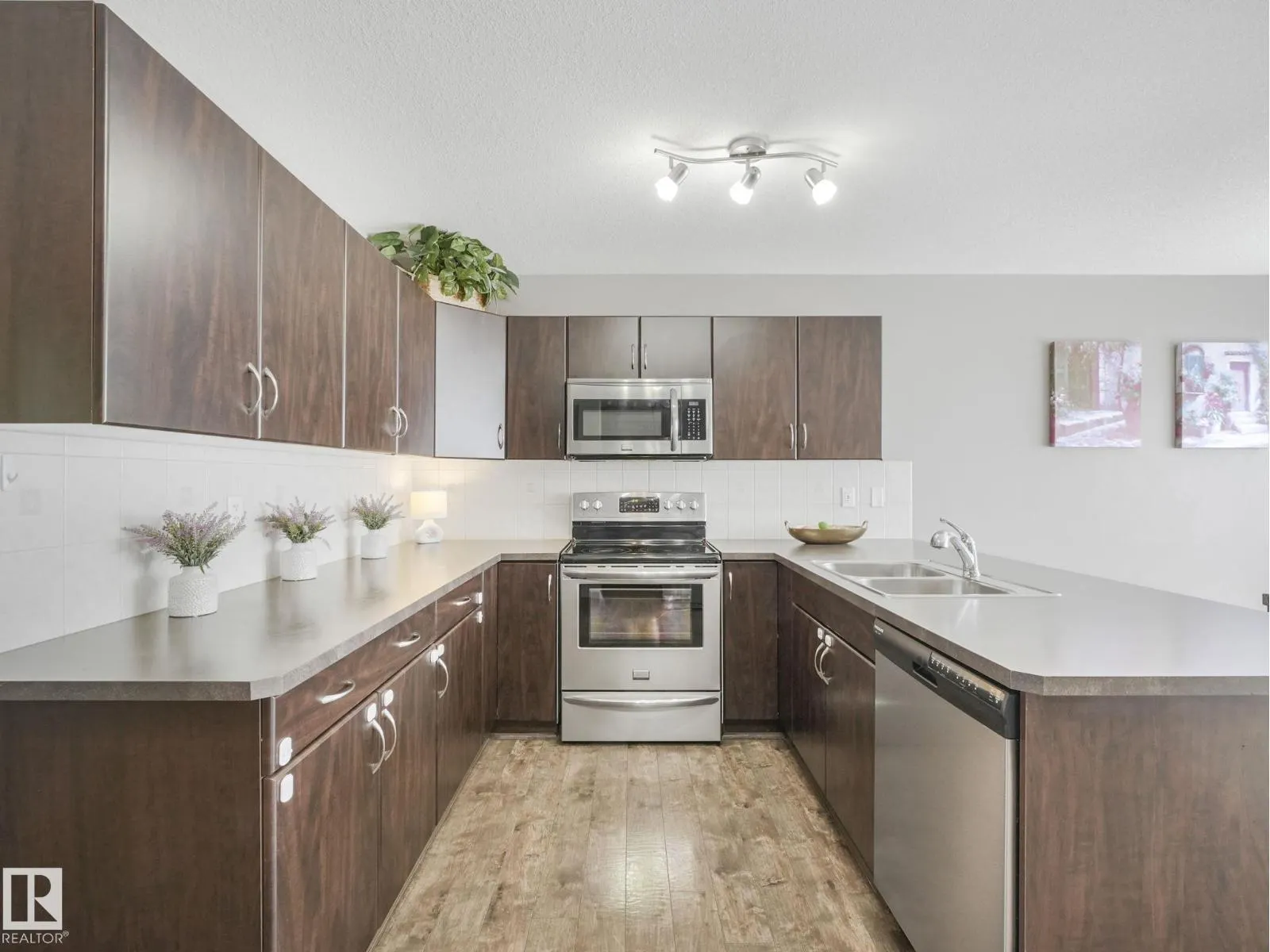 2353 ASPEN TR