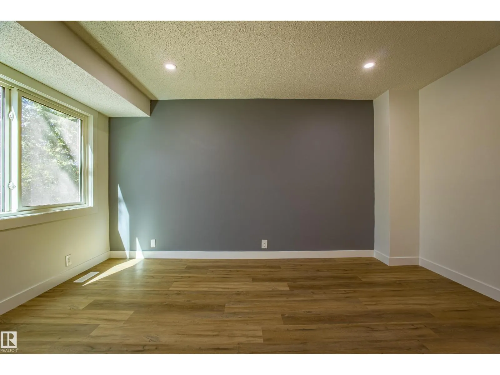 #30 1411 MILL WOODS E NW