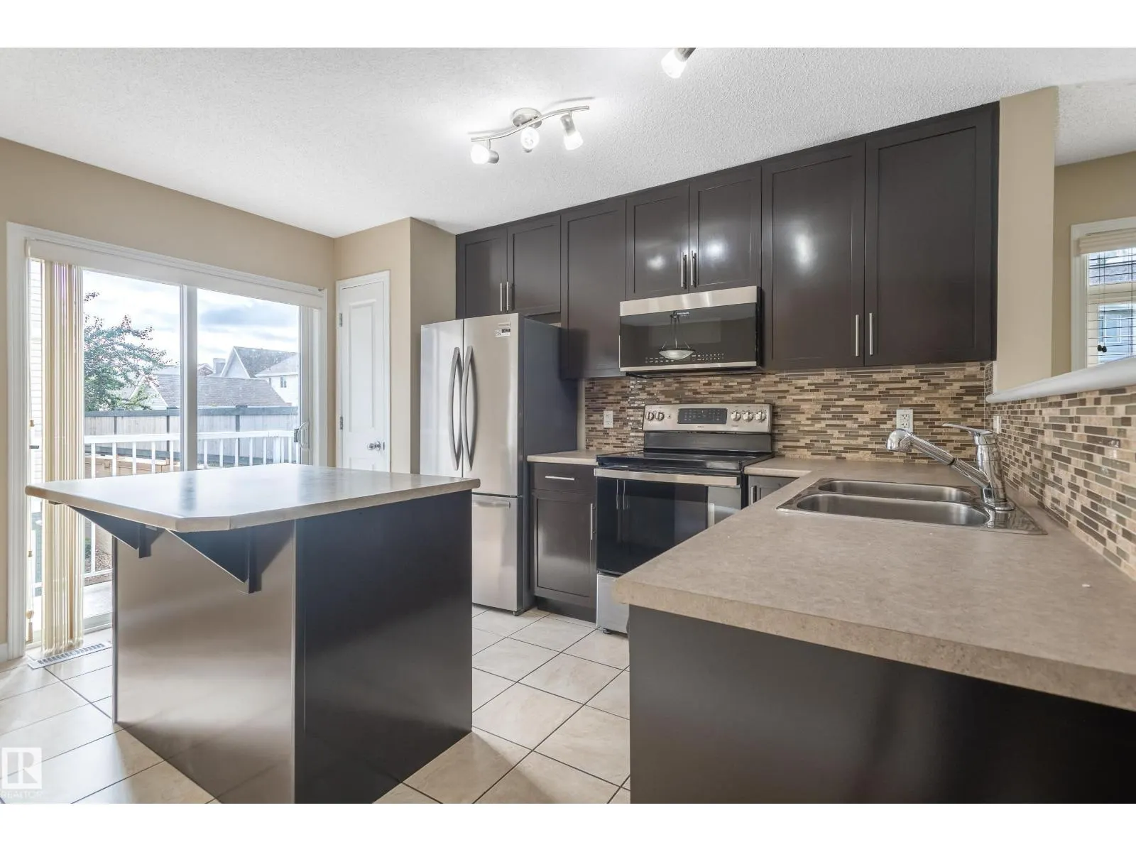 #124 1804 70 ST SW