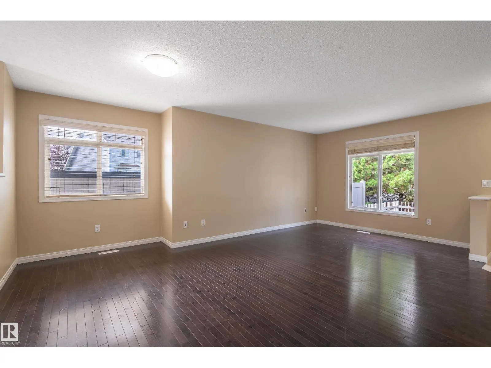 #124 1804 70 ST SW