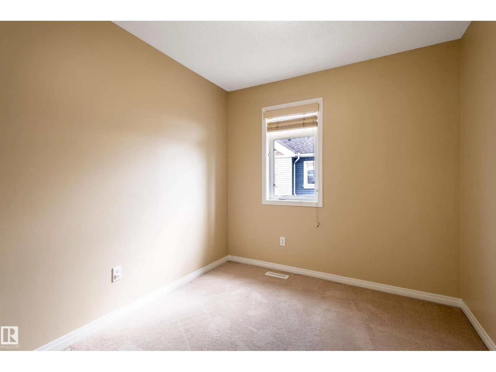 #124 1804 70 ST SW